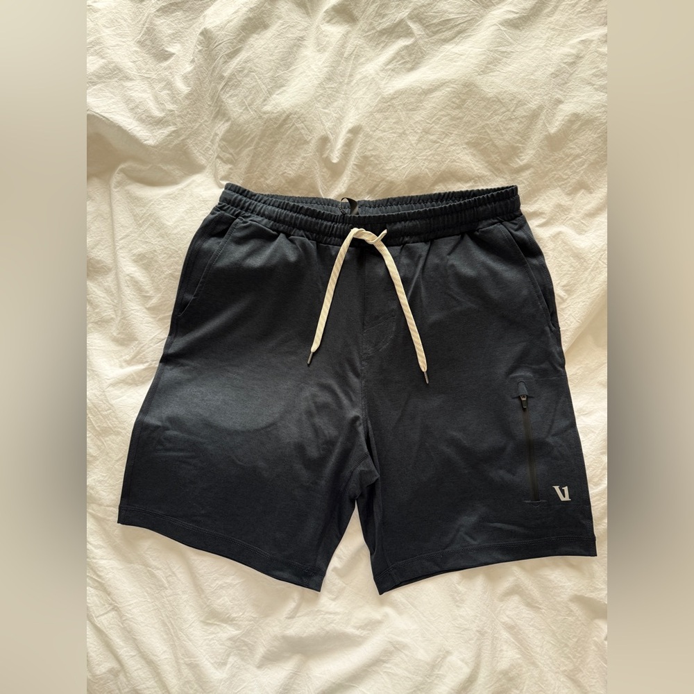 Vuori Black Athletic Shorts with Elastic Waistband - Picture 1 of 3